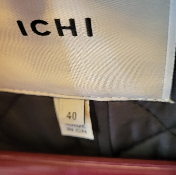 Ichi size 40 long vest - Picture 2 of 5